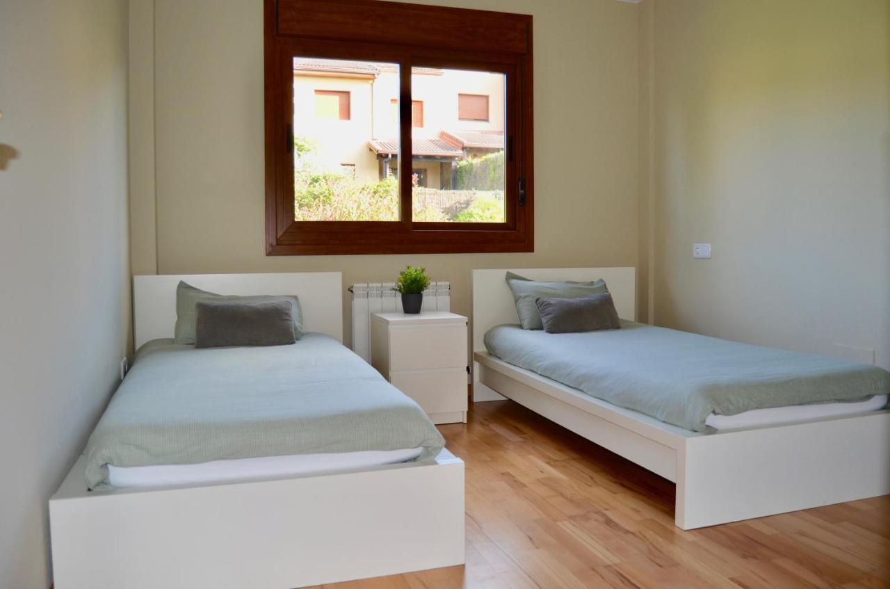 Precioso Adosado En Urbanizacion Con Campo De Golf Villa Mino Eksteriør billede