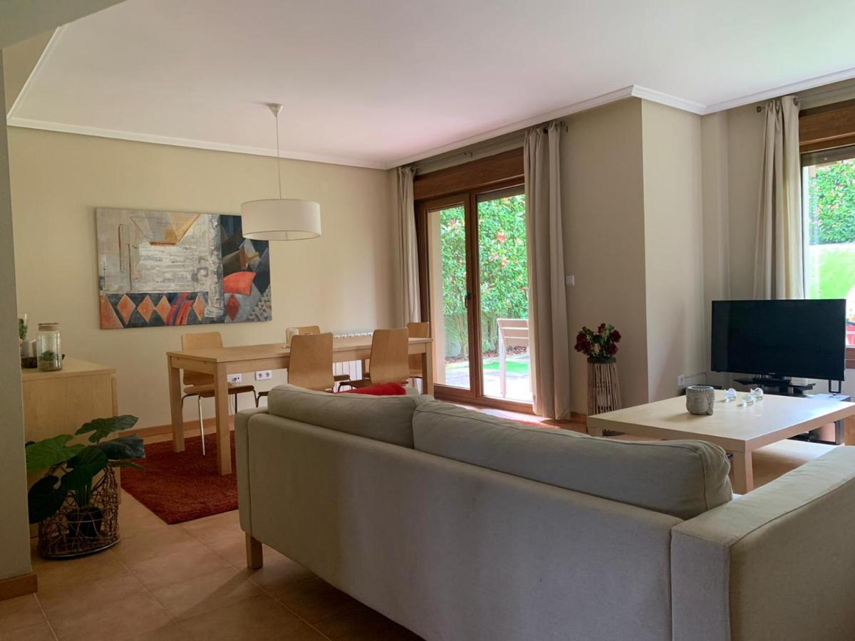 Precioso Adosado En Urbanizacion Con Campo De Golf Villa Mino Eksteriør billede
